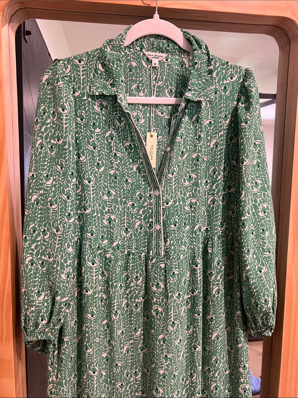 Max Studio Green Printed Tiered Maxi Dress - Picture 2 of 8
